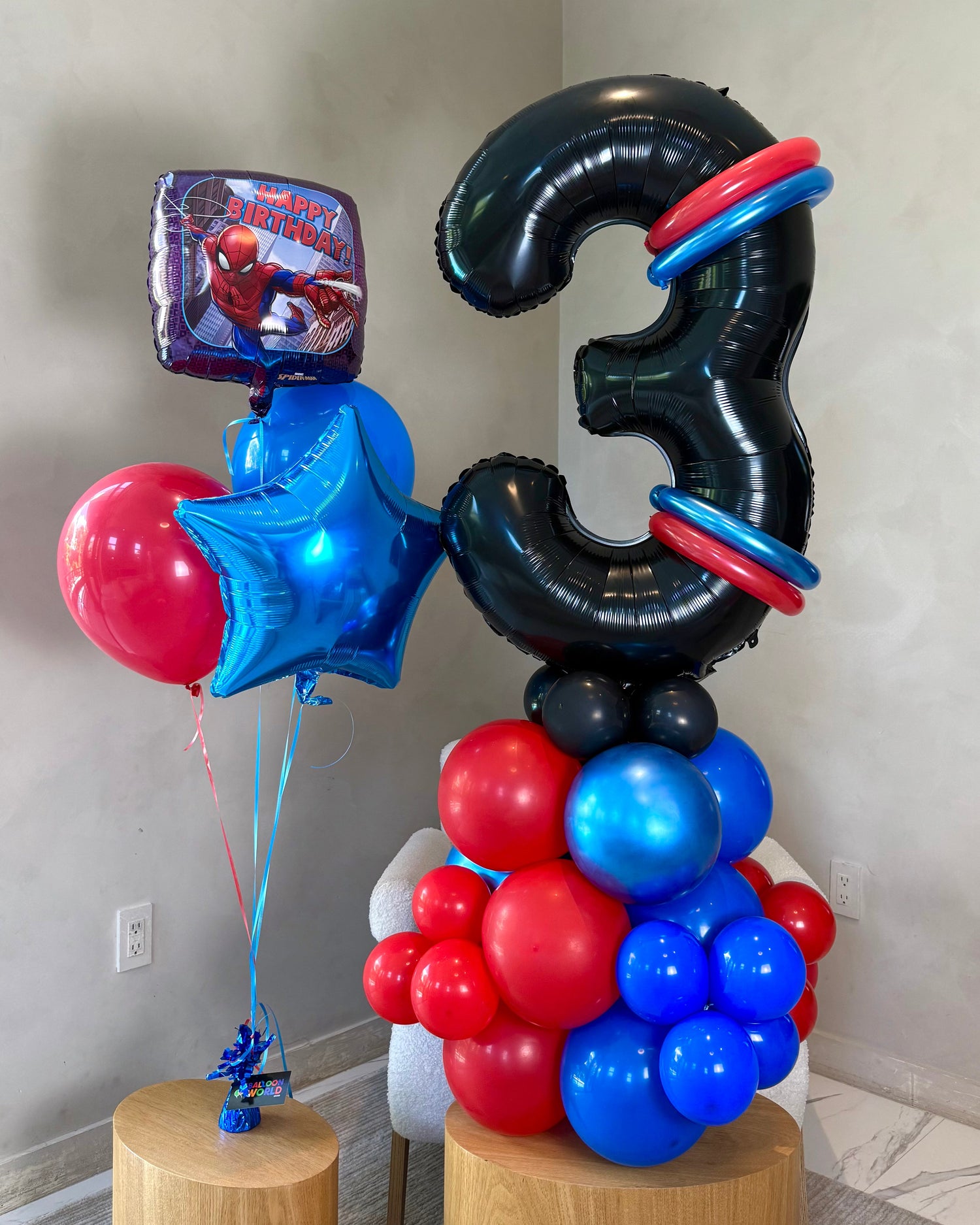 Giant Number & Letter Balloons & Bouquets