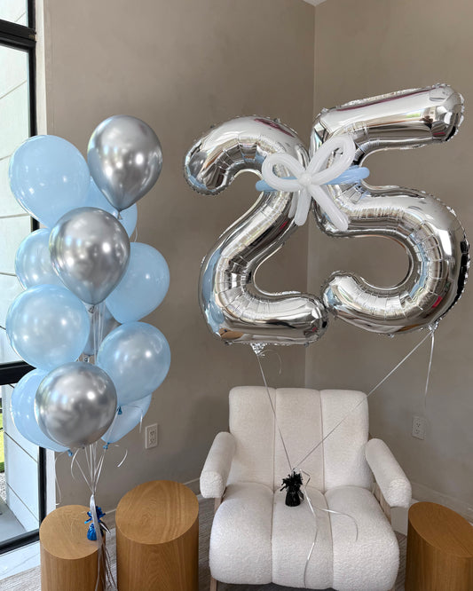 Giant Number With 12 Balloons Bouquet
