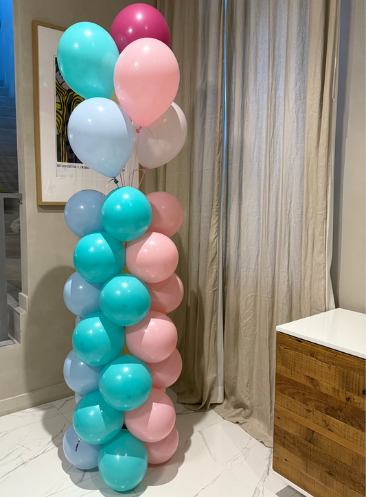 Zig Zag Pattern Freestanding Balloon Column