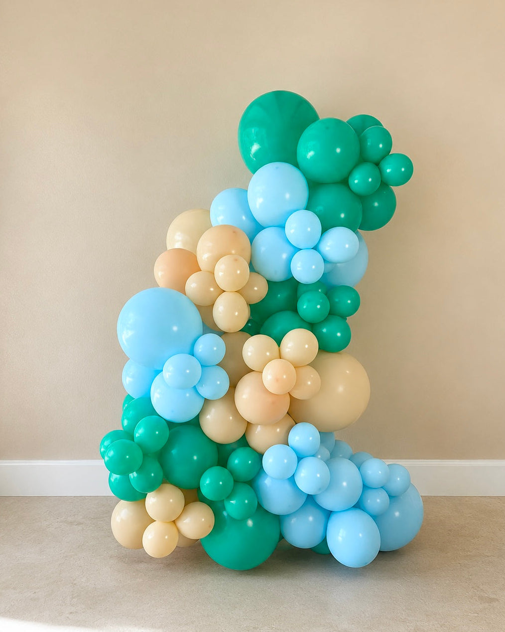Freestanding Organic Balloon Garland Price Per Foot