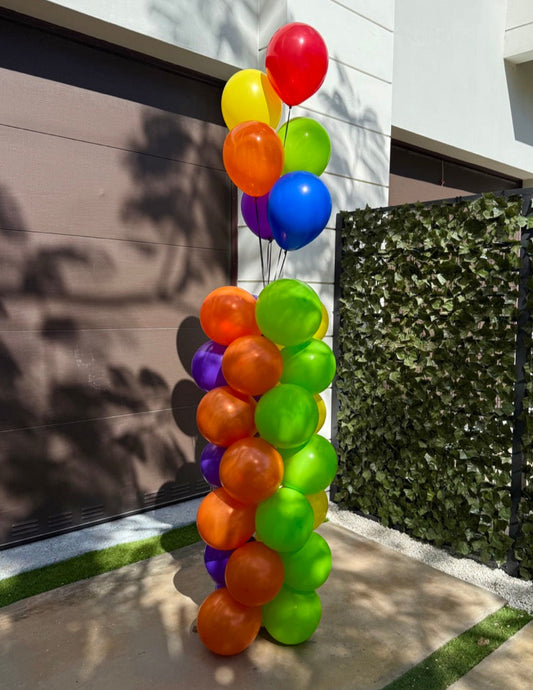 Zig Zag Pattern Freestanding Balloon Column