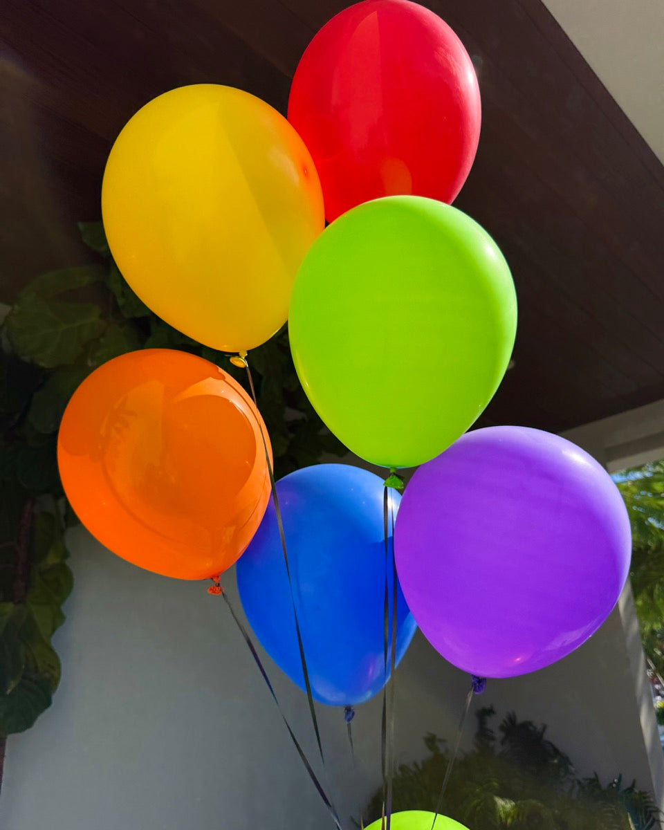 12 Balloon 12' Helium Bouquet, Includes Balloon Weight