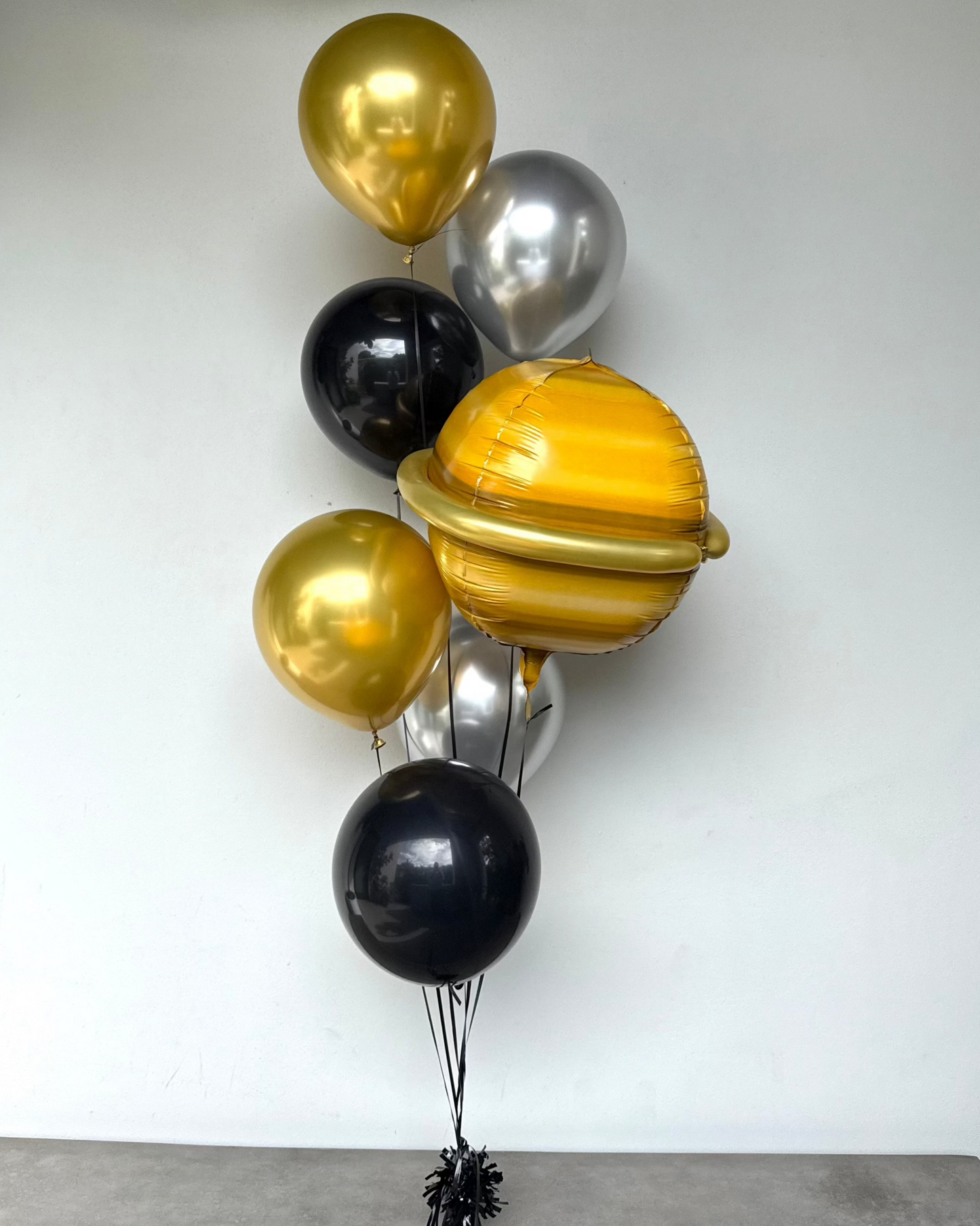 Outer Space 24" Saturn Helium Balloon Bouquet With Weight