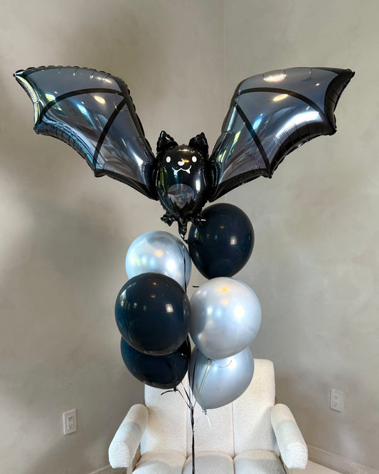 Giant Bat Halloween Balloon With 6 Balloons Bouquet With Weight