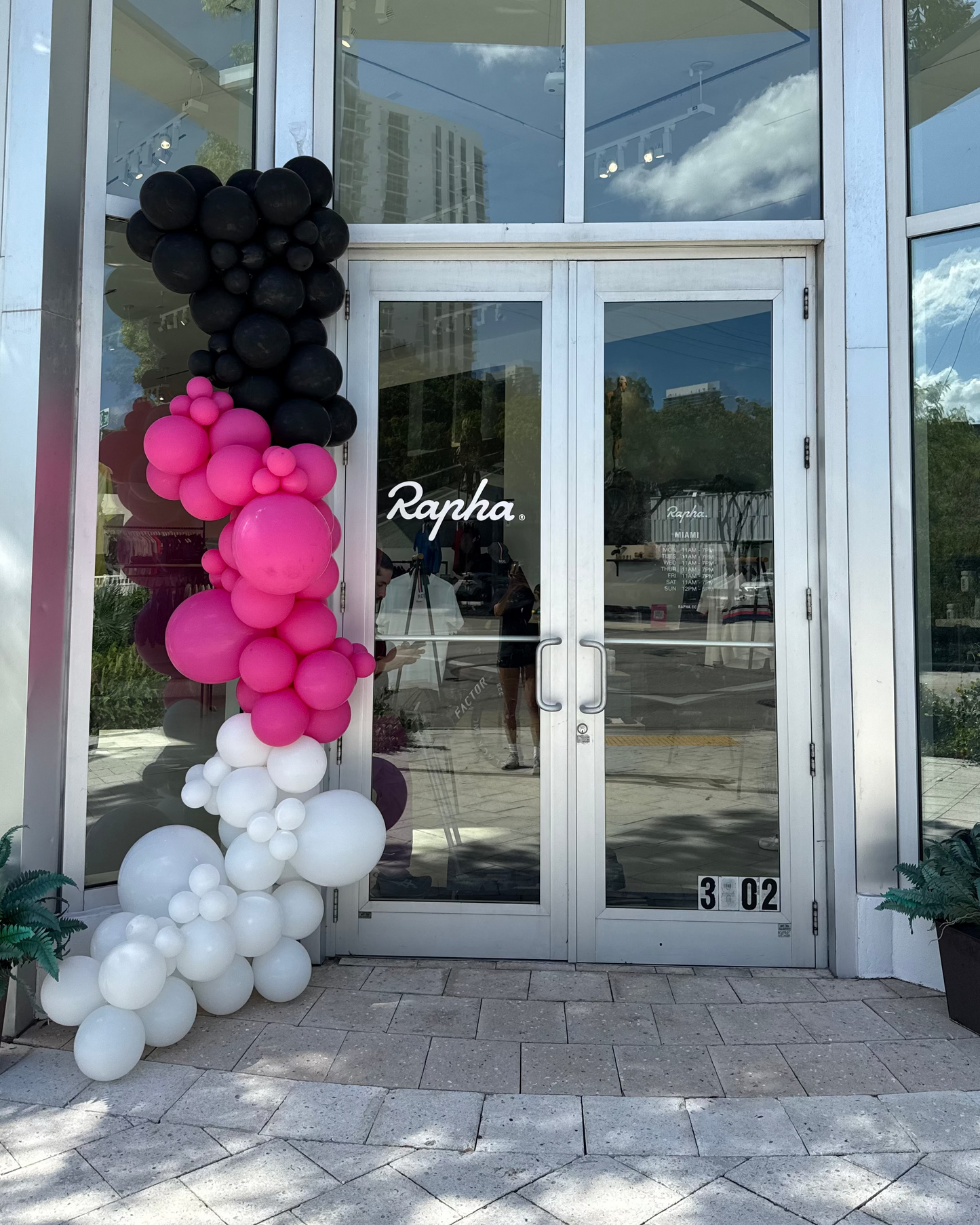 Organic Balloon Garland